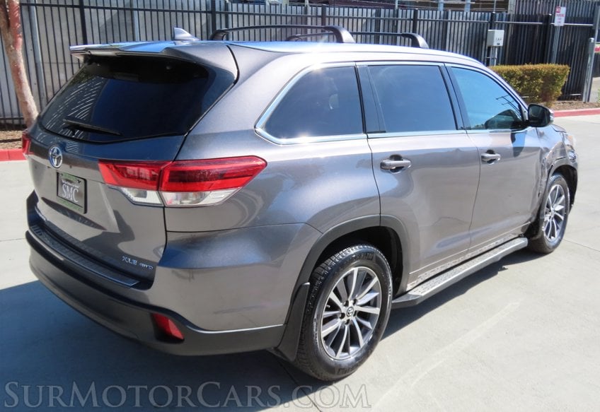 2018 Toyota Highlander XLE AWD - Image 8