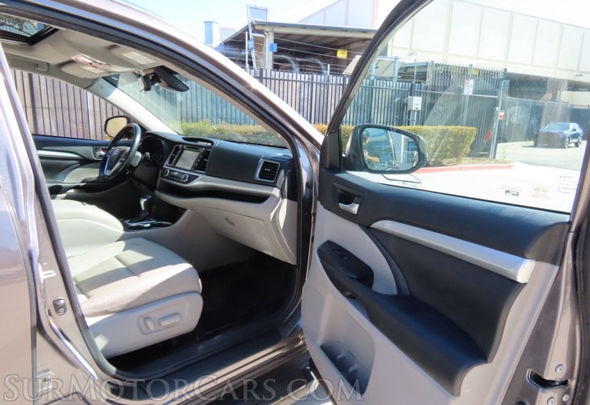2018 Toyota Highlander XLE AWD - Image 50