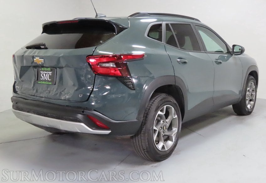 2025 Chevrolet Trax LT - Image 7