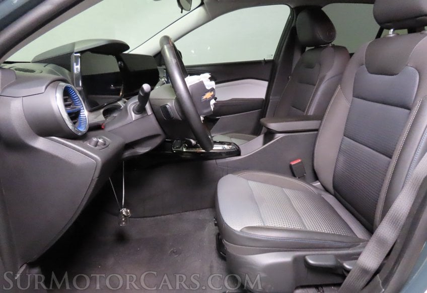 2025 Chevrolet Trax LT - Image 41