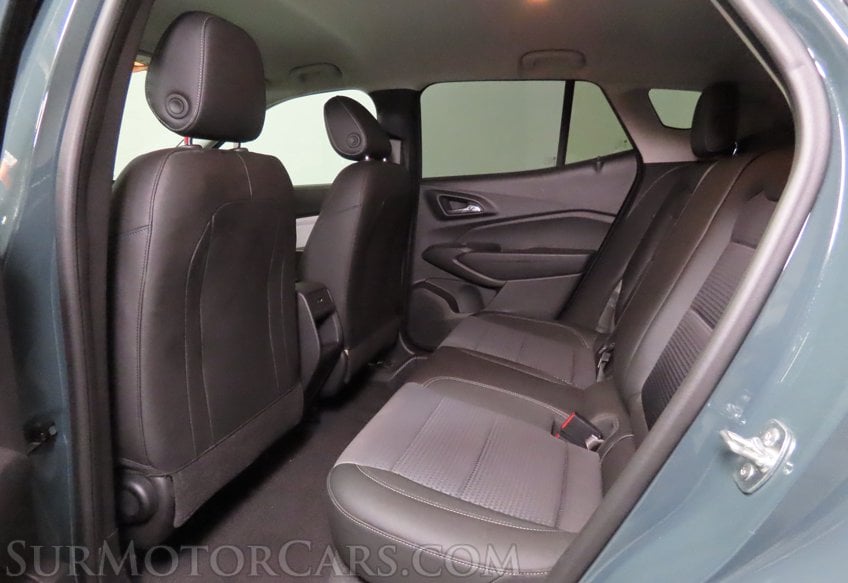 2025 Chevrolet Trax LT - Image 34
