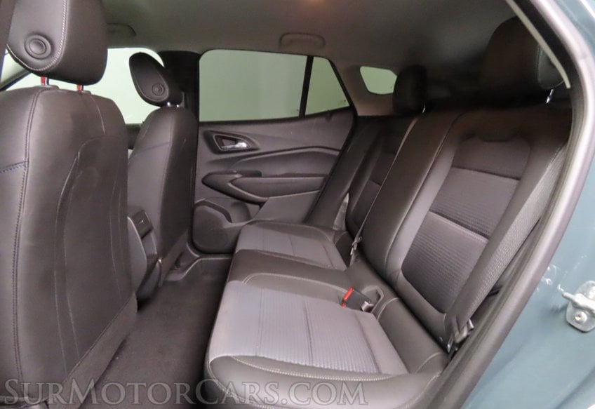 2025 Chevrolet Trax LT - Image 35