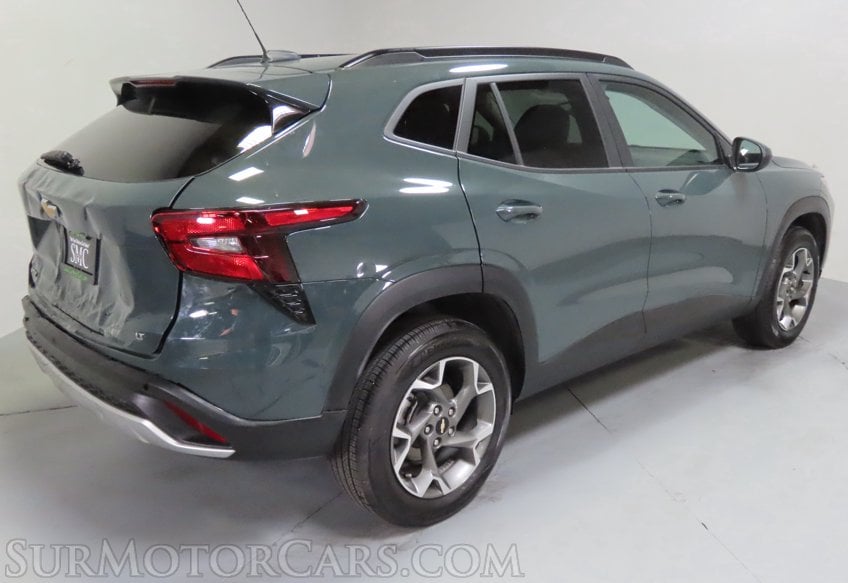 2025 Chevrolet Trax LT - Image 10