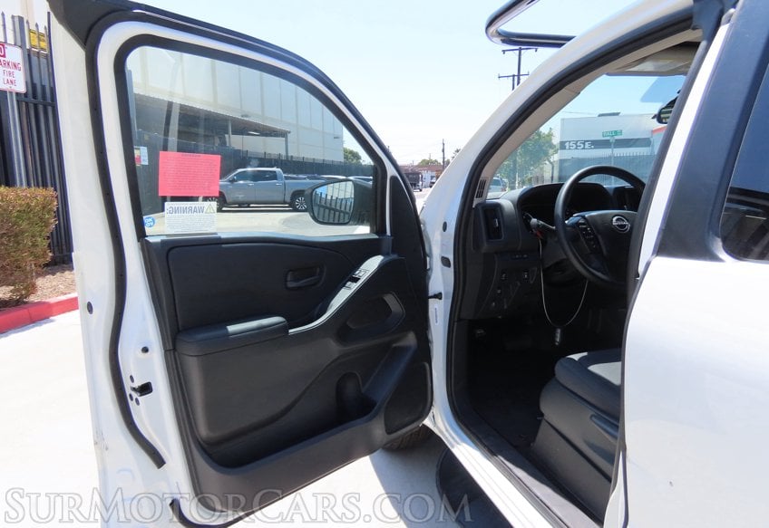 2025 Nissan Frontier S - Image 16
