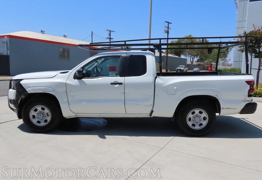 2025 Nissan Frontier S - Image 5