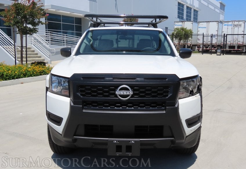 2025 Nissan Frontier S - Image 12