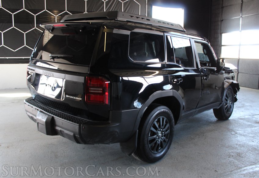 2025 Toyota Land Cruiser - Image 5