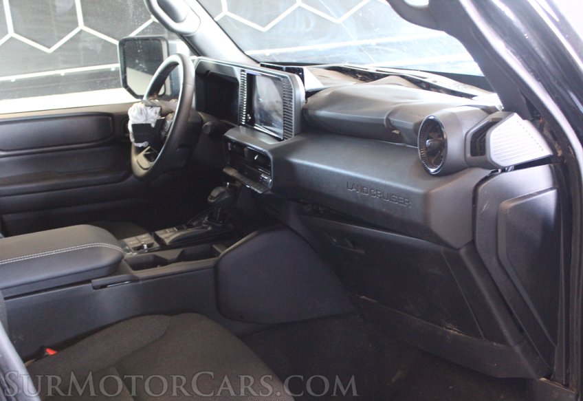 2025 Toyota Land Cruiser - Image 23