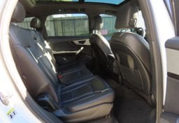 2018 Audi Q7 Premium Plus - Image 45