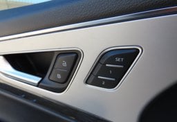 2018 Audi Q7 Premium Plus - Image 31