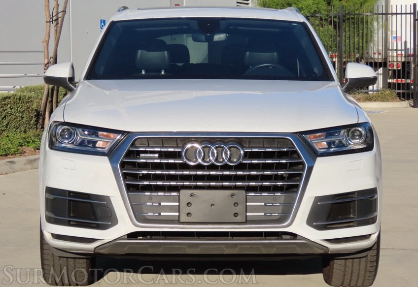 2018 Audi Q7 Premium Plus - Image 11