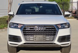 2018 Audi Q7 Premium Plus - Image 11