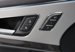 2018 Audi Q7 Premium Plus - Image 32