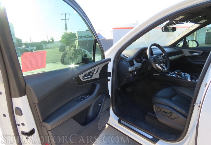 2018 Audi Q7 Premium Plus - Image 34