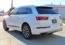 2018 Audi Q7 Premium Plus - Image 7