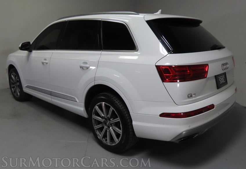 2018 Audi Q7 Premium Plus - Image 10