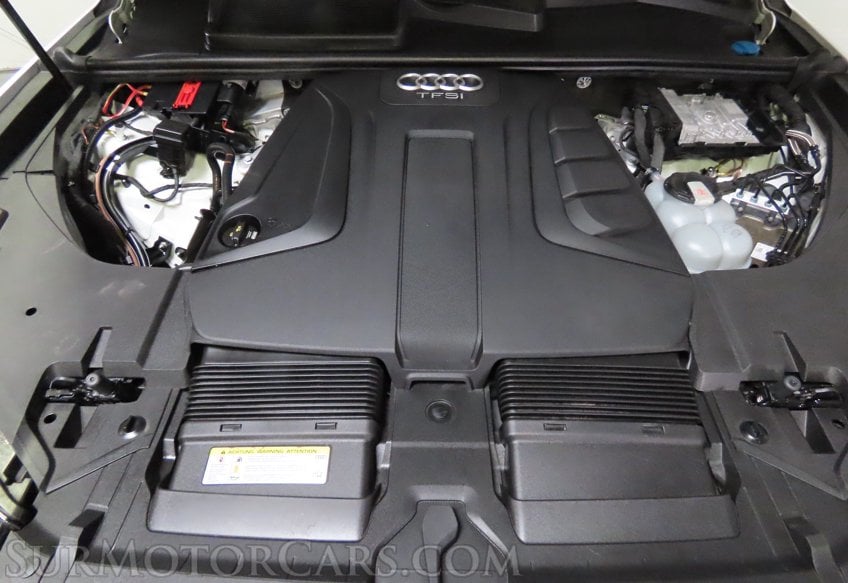2018 Audi Q7 Premium Plus - Image 43
