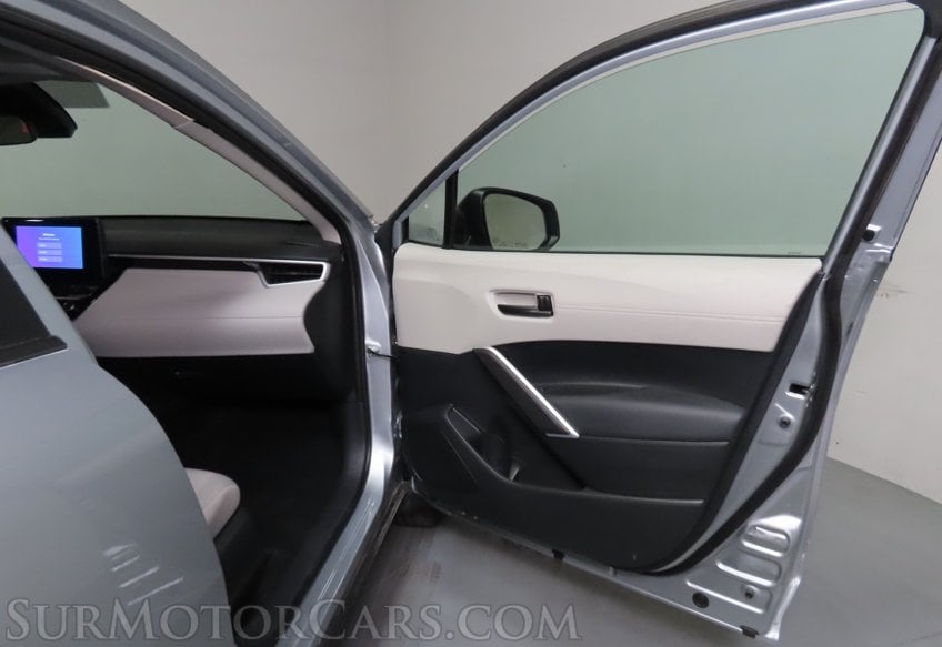 2026 Toyota Corolla Cross AWD - Image 17