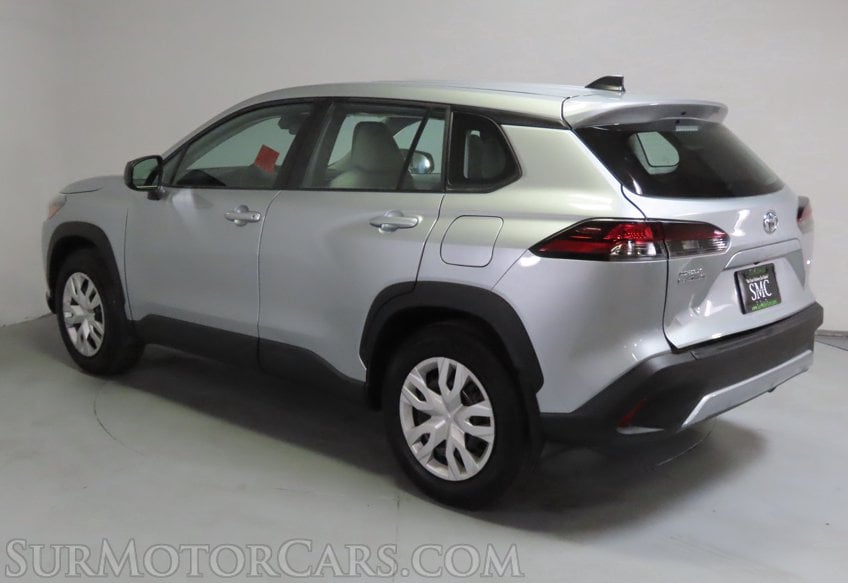 2026 Toyota Corolla Cross AWD - Image 10