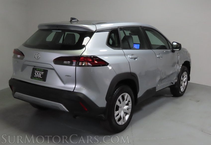 2026 Toyota Corolla Cross AWD - Image 7
