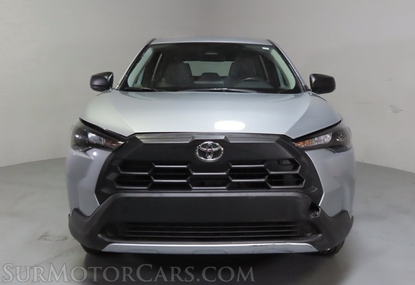 2026 Toyota Corolla Cross AWD - Image 12