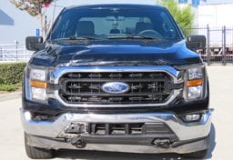 2023 Ford F-150 XLT - Image 11