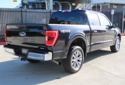 2023 Ford F-150 XLT - Image 7