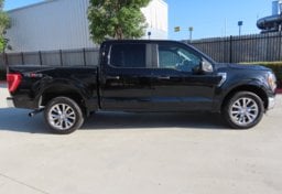 2023 Ford F-150 XLT - Image 5