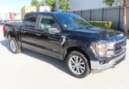 2023 Ford F-150 XLT - Image 2