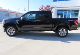 2023 Ford F-150 XLT - Image 6