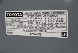 2025 Toyota Sienna Woodland Edition - Image 48