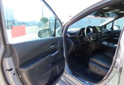 2025 Toyota Sienna Woodland Edition - Image 34