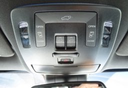 2025 Toyota Sienna Woodland Edition - Image 14