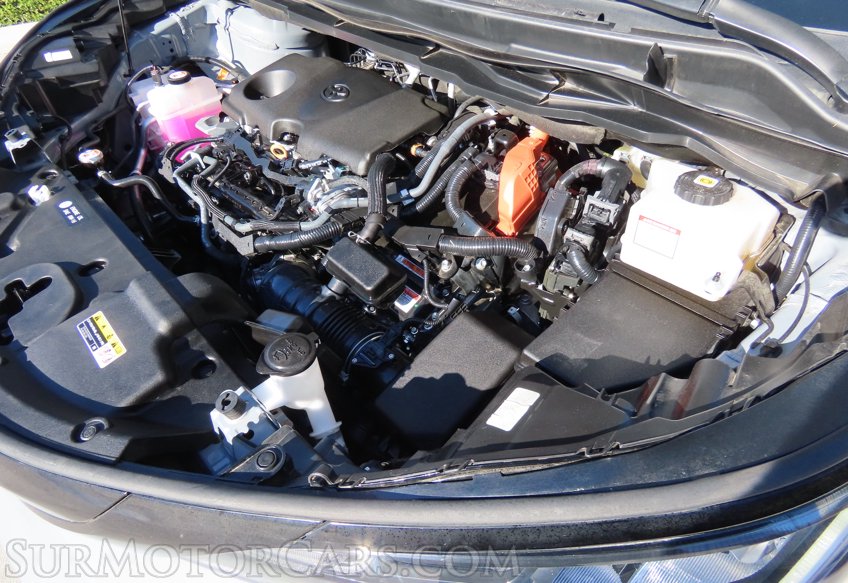 2025 Toyota Sienna Woodland Edition - Image 49