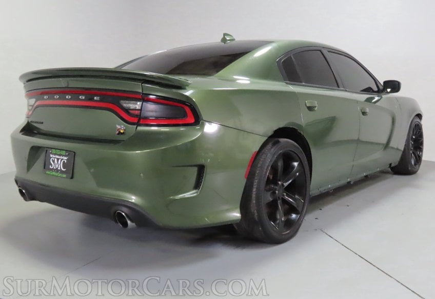 2018 Dodge Charger R/T - Image 7