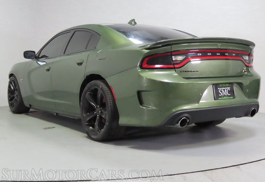 2018 Dodge Charger R/T - Image 8