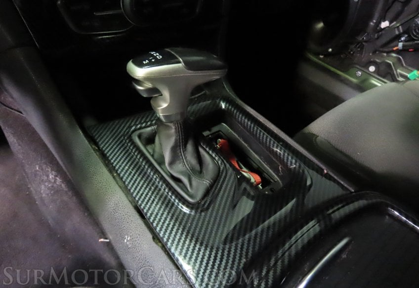 2018 Dodge Charger R/T - Image 13