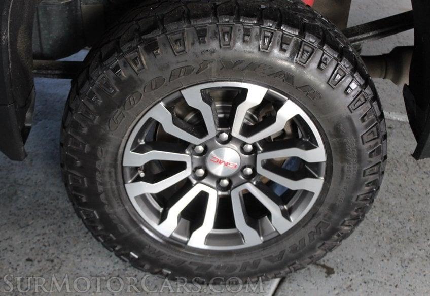 2019 GMC Sierra 1500 4x4 AT4 - Image 29