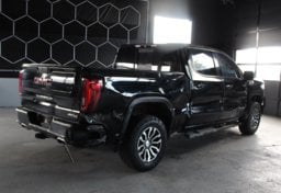 2019 GMC Sierra 1500 4x4 AT4 - Image 7