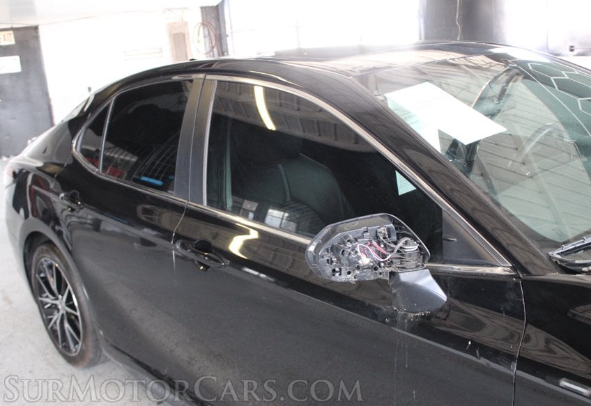 2023 Toyota Camry SE - Image 12