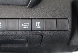 2023 Toyota Camry SE - Image 38
