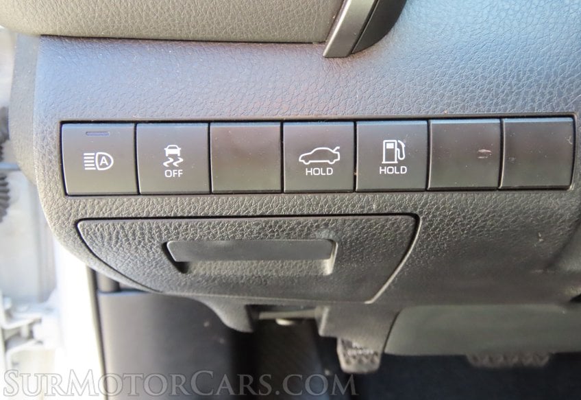 2023 Toyota Camry SE - Image 34