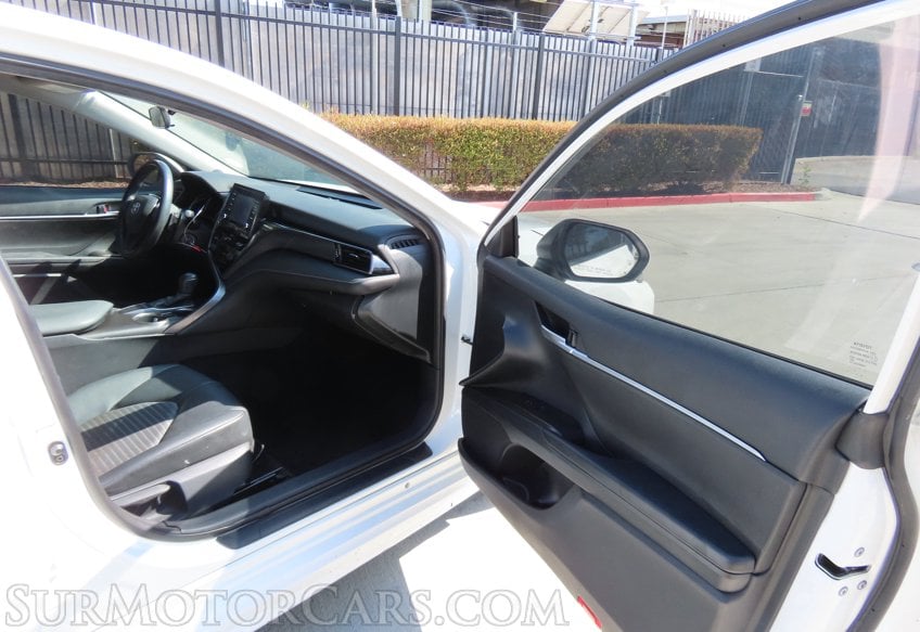 2023 Toyota Camry SE - Image 41
