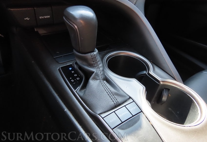 2023 Toyota Camry SE - Image 16