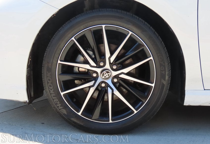 2023 Toyota Camry SE - Image 28