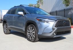 2024 Toyota Corolla Cross XLE - Image 4