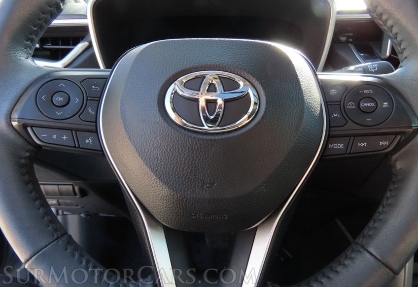2024 Toyota Corolla Cross XLE - Image 32