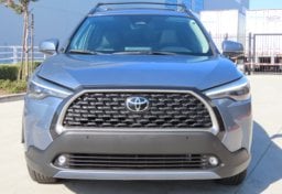 2024 Toyota Corolla Cross XLE - Image 12