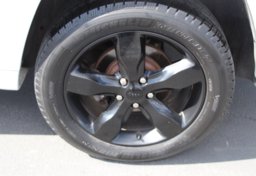 2015 Jeep Grand Cherokee - Image 75