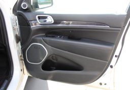 2015 Jeep Grand Cherokee - Image 74